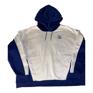 Puma Color Block Women’s Blue And White Hoodie Size Small EUC Athleasure